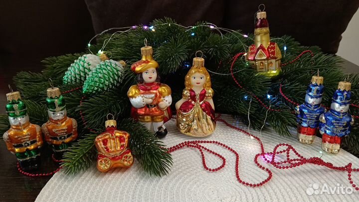 Елочные игрушки