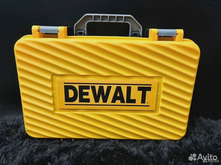 Шуруповерт для ледобура dewalt 112 Нм 12ah. Новинк