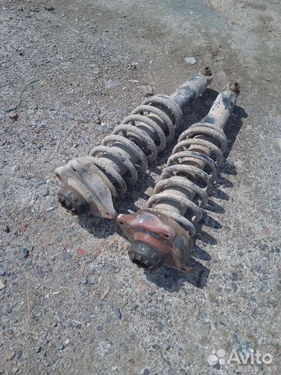 Стойка задняя audi 200 c3 ауди 200 ц3