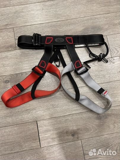 Страховка/обвязка туристическая