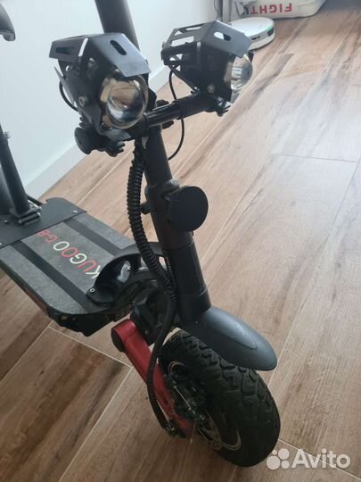 Электросамокат kugoo g booster