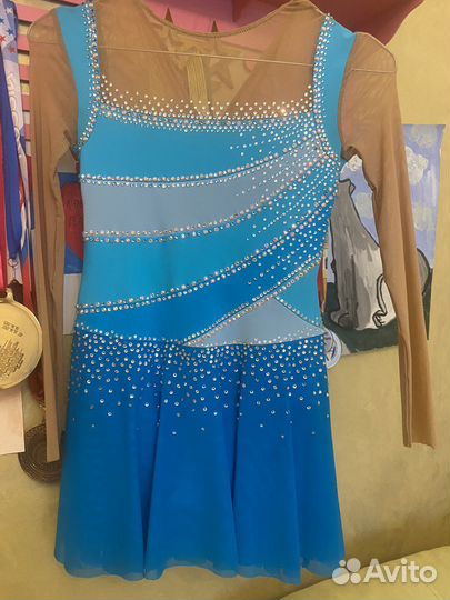 Платье для фигурного катания