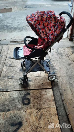 Прогулочная летнея коляска