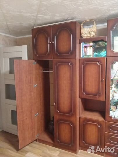 Стенка в гостиную