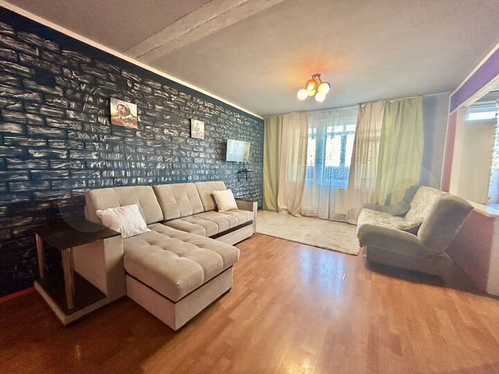 3-к. квартира, 78 м², 5/10 эт.