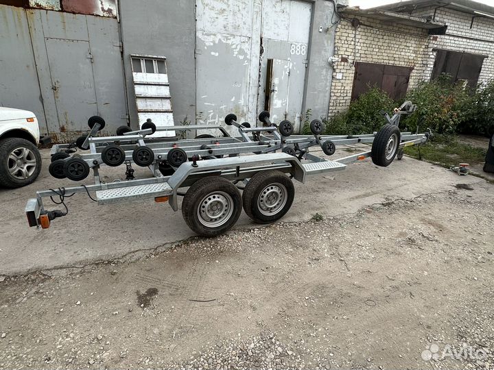 Лодочный прицеп Лав Вектор