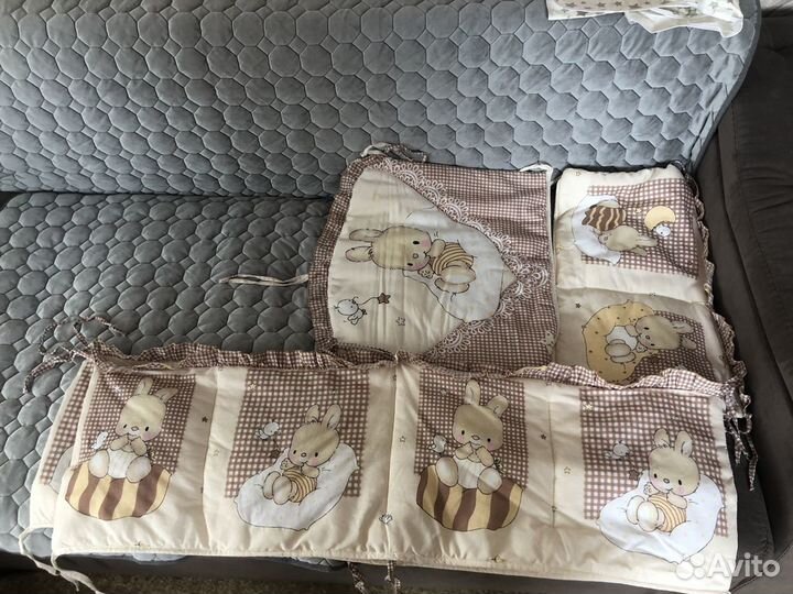 Бортики в детскую кроватку