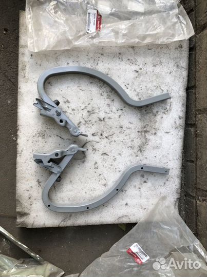 Петли крышки багажника Kia Rio 2011-2017