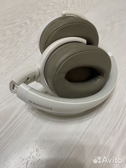 Беспроводные наушники sennheiser