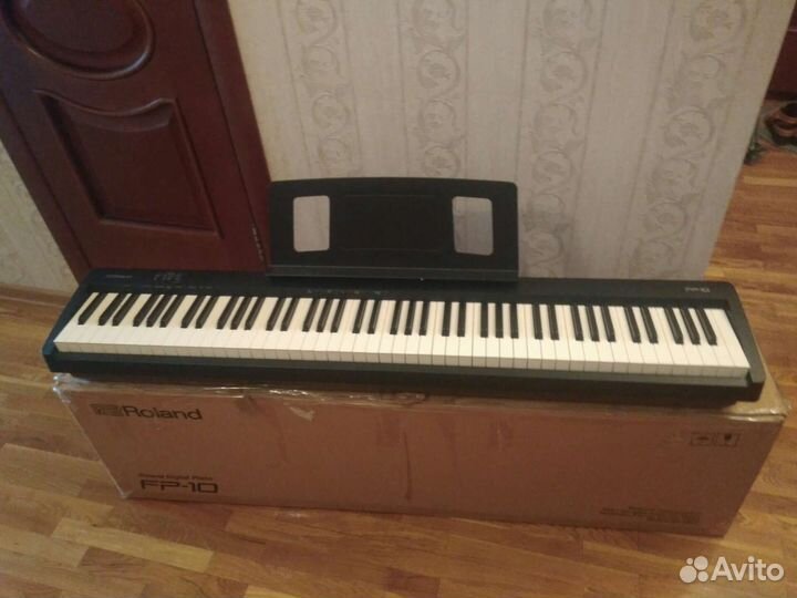 Цифровое пианино roland fr-10