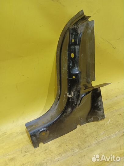 Усилитель панели фонаря левый VW Polo Rapid поло