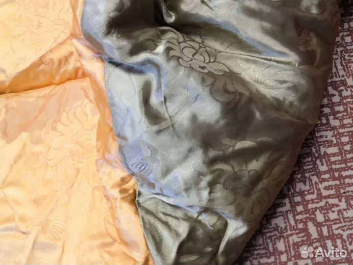 Одеяло пуховое новое. Пух-перо натуральное