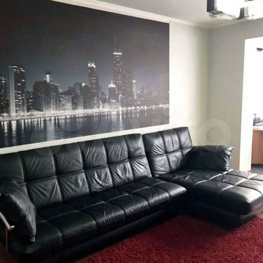 3-к. квартира, 74 м², 2/10 эт.