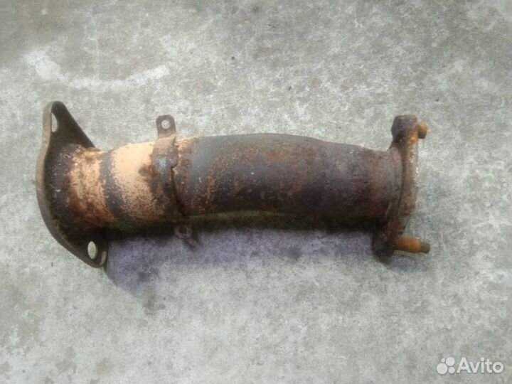 Приемная труба Митсубиси Лансер 10