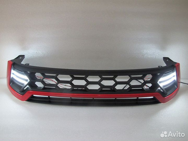 Toyota Hilux Pick Up 2015+ Решетка с дхо E4ZS5