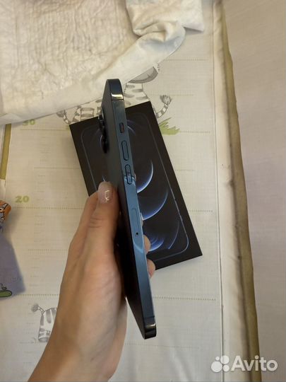 iPhone 12 Pro Max, 256 ГБ