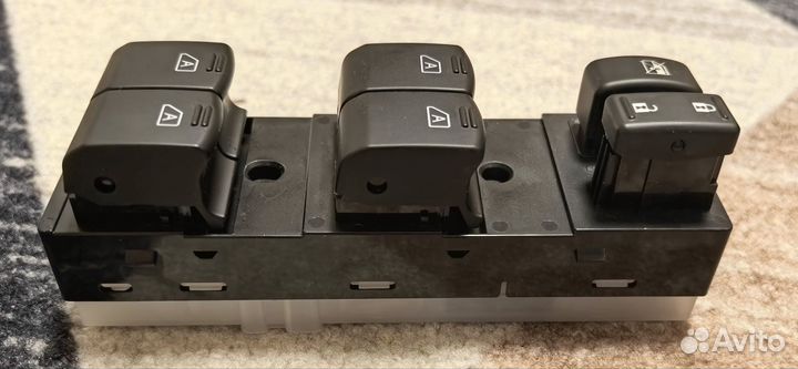 Блок кнопок стеклоподъёмников на Infiniti