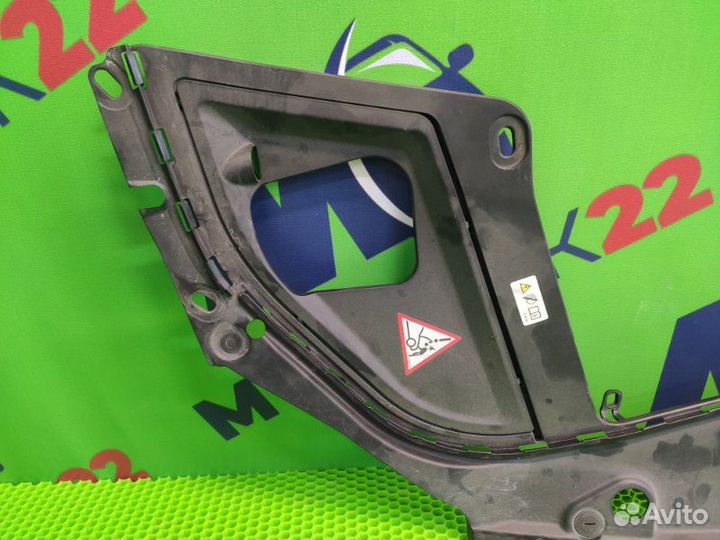 Накладка замка капота левая Bmw 5 F10 N52B25 2010