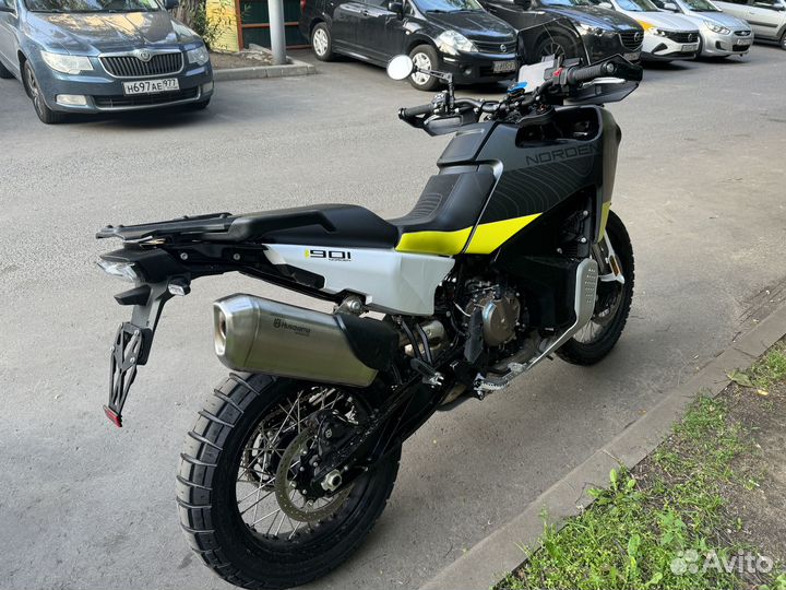 Husqvarna norden 901