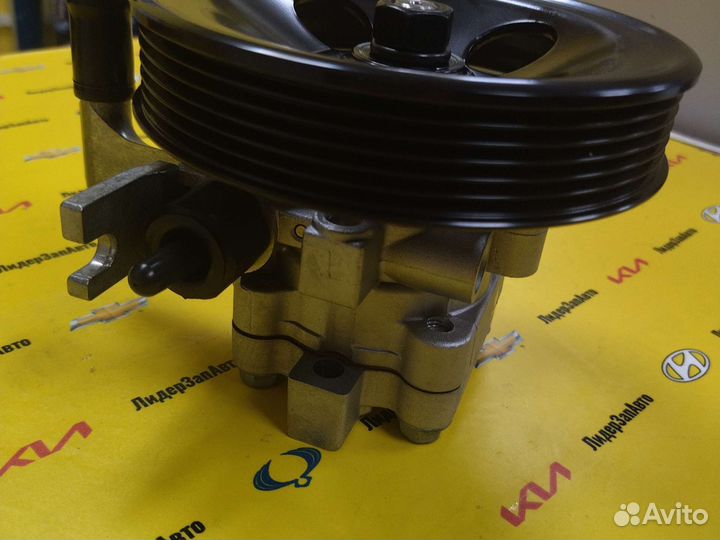 Насос гур Hyundai Santa Fe Kia Sorento 57100-2P010