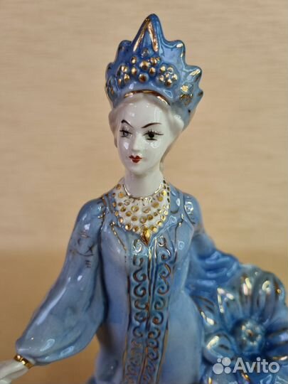Статуэтка Хозяйка Медной горы Гжель