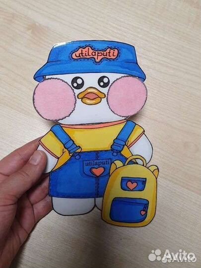 Бумажная уточка Лалафанфан с кейсом и одеждой