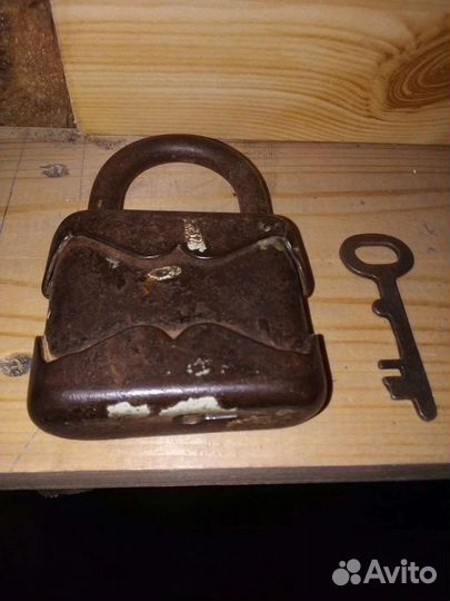 Замок навесной