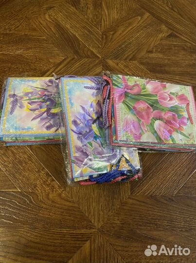 Пакеты подарочные остаток