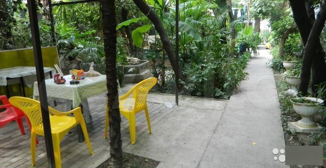 Комната 14 м² в 6-к., 2/2 эт.