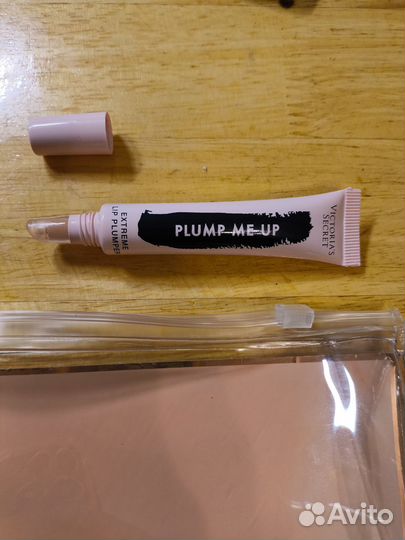 Блеск для губ Victoria's Secret + пробник Givenchy