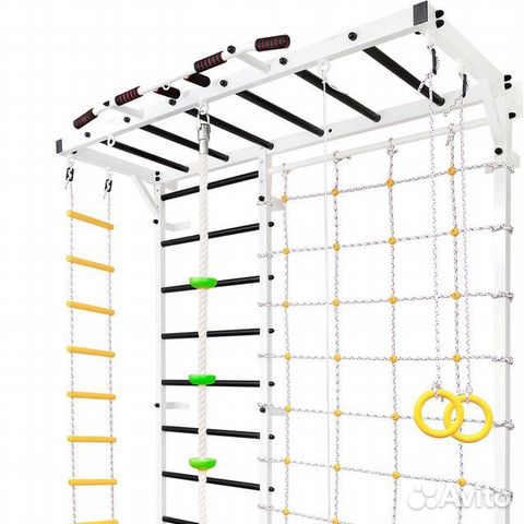 Усиленный спортивный комплекс с рукоходом и сеткой