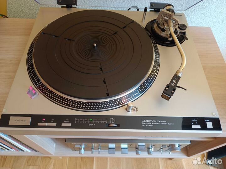 Виниловый проигрыватель Technics SL-1600 MK2