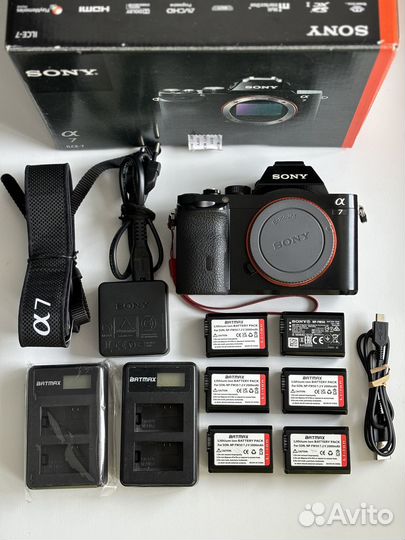 Беззеркальная камера Sony A7 (первого поколения)