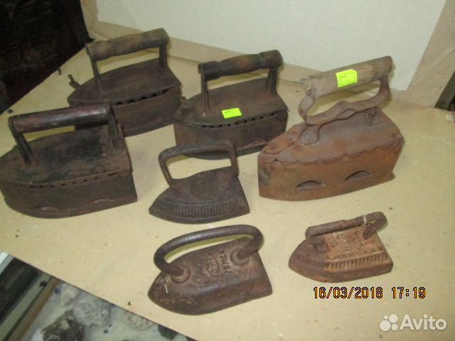 Утюги старинные