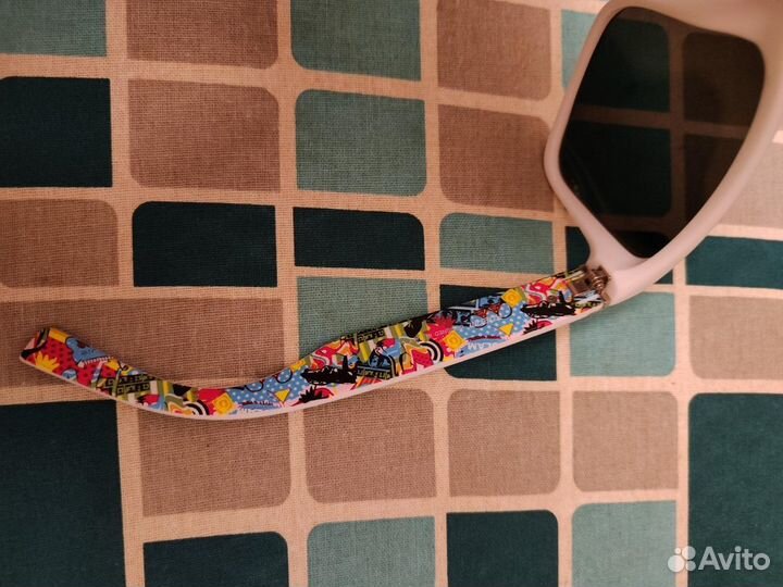 Солнцезащитные очки поляризационные новые