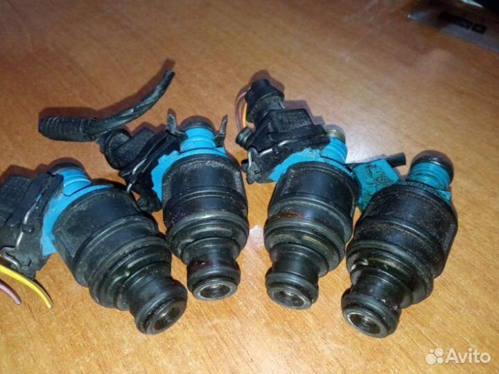 Форсунка топливная Rover 75 RJ 20K4F