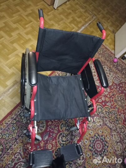 Инвалидная коляска