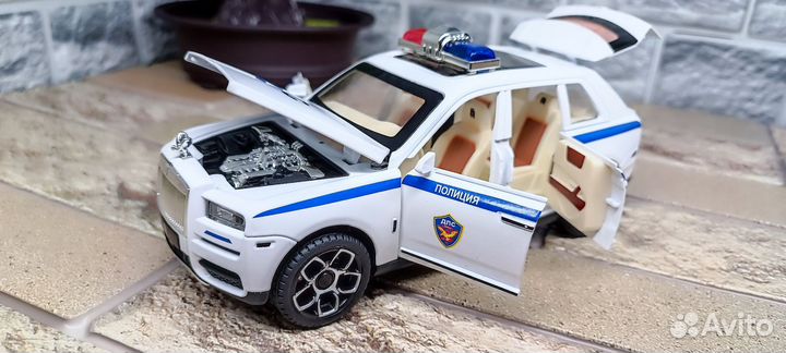 Коллекционная машинка