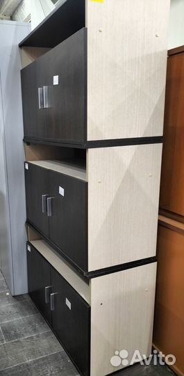 Тумба под оргтехнику