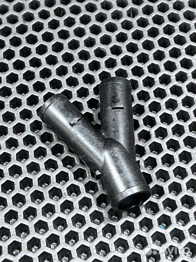 Тройник охлаждения Suzuki RM-Z 450 2005-2007