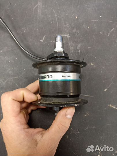 Втулка-динамо Shimano DH-3N20+Фара