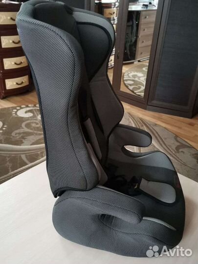 Детское автокресло