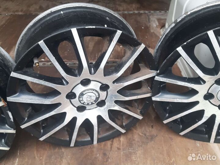 Диски Октавия тур