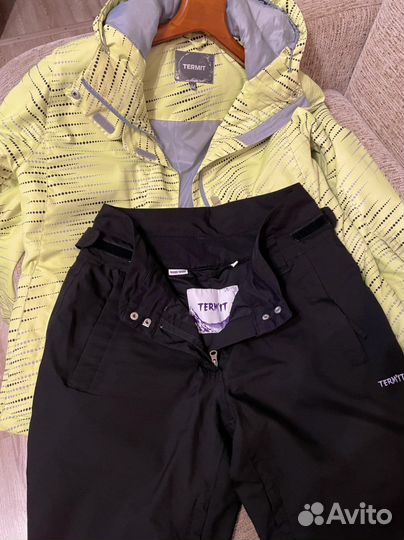 Горнолыжный костюм женский размер 44-46