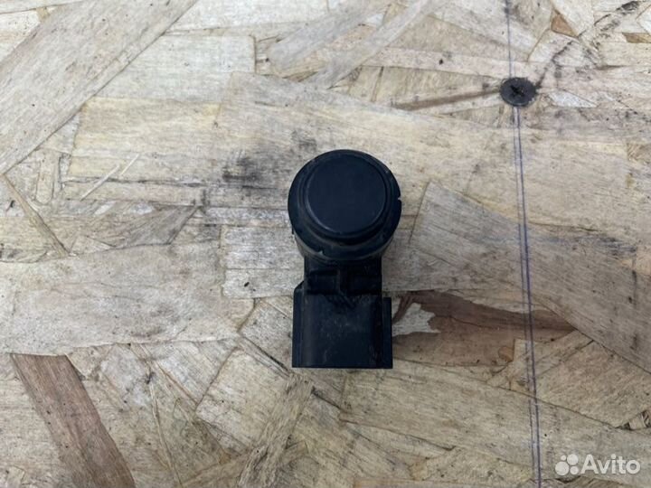 Парктроник задний LADA X-Ray