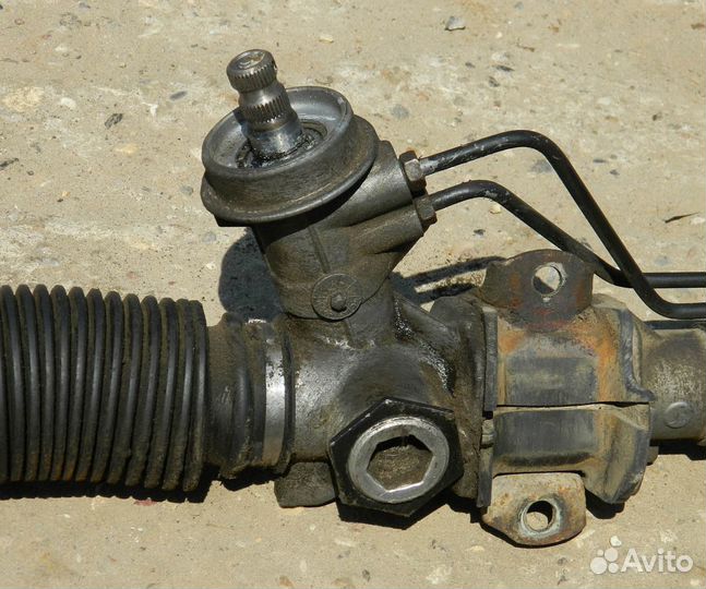 Рейка рулевая Mazda 626 GE