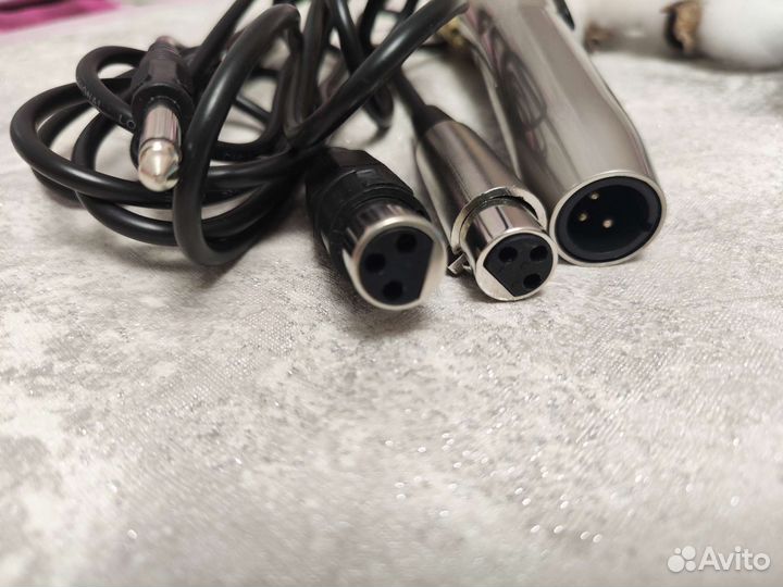 Микрофон для караоке новый