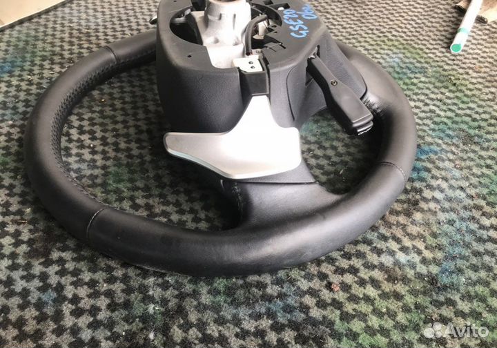 Руль lexus is250