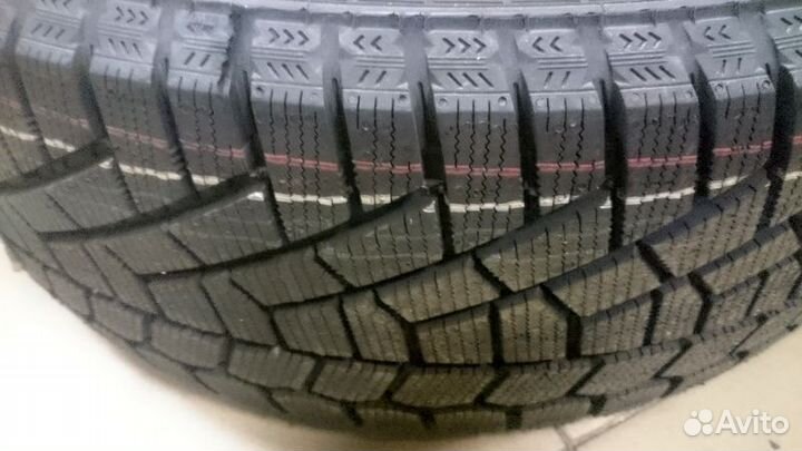 Gislaved Soft Frost 200 175/65 R14 82T