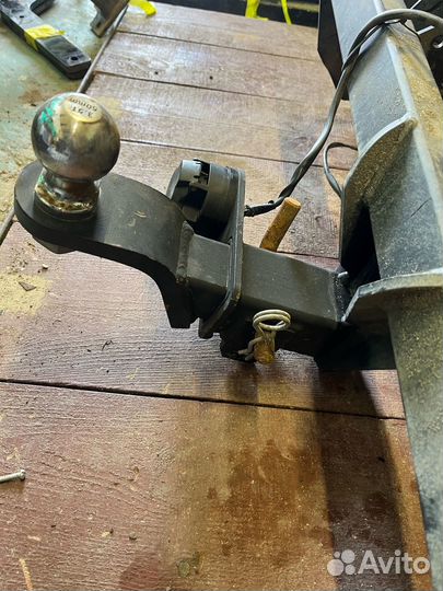 Фаркоп на mitsubishi outlander с 2016